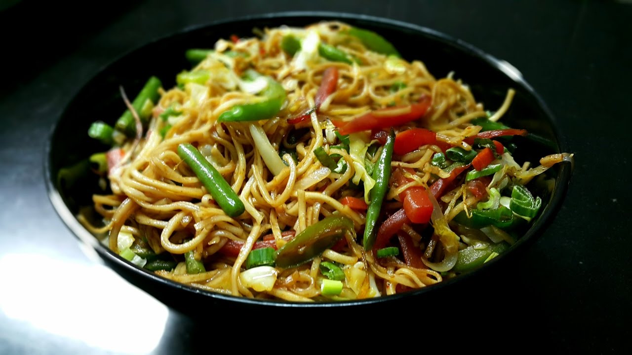Veg Chow Mein Recipe - Vegetable Chow Mein - Veg Hakka Noodles recipe - You...