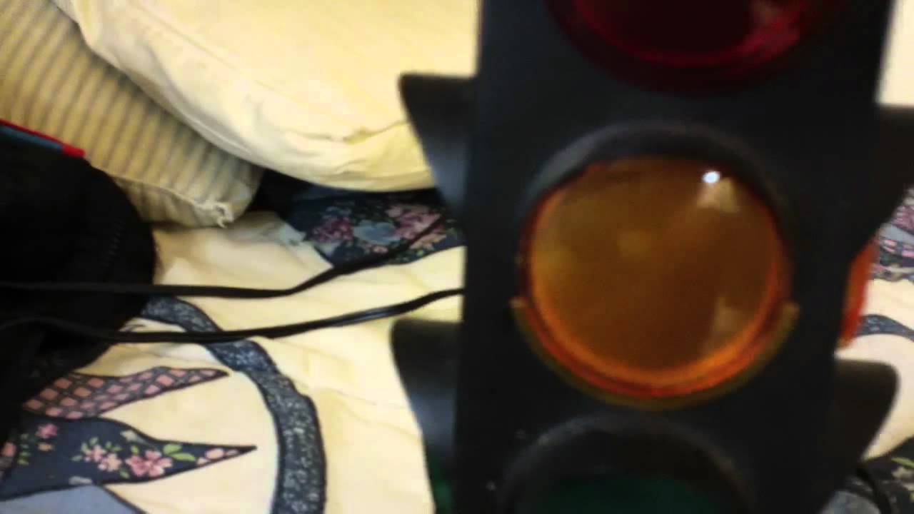 Table top novelty traffic light YouTube