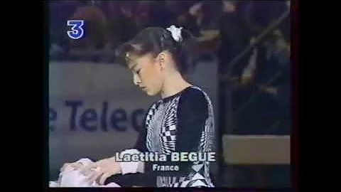 Laetitia BEGUE (FRA) UB - Massilia Gym Cup 1994