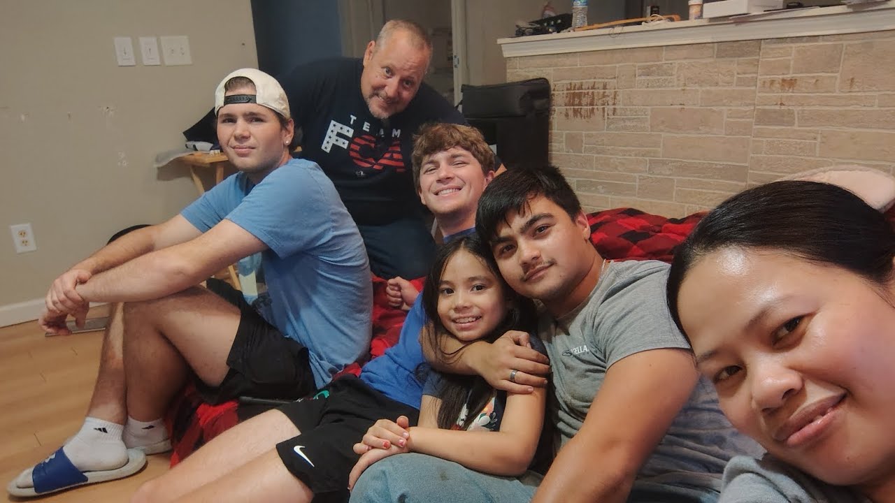 Мы готовимся к переезду из дома/наш дом продан