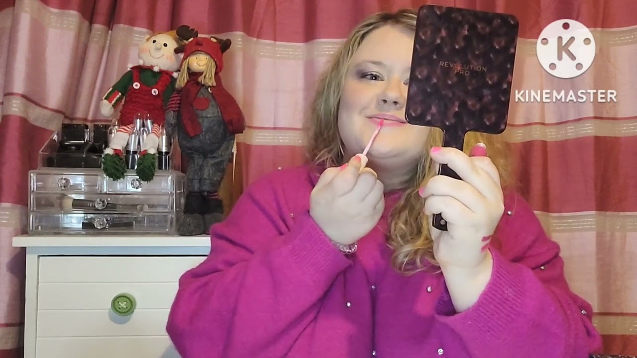 Revolution The Everything Lip Contour Vault Review! + Giveaway!