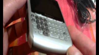 LOT 2 BLACKBERRY 8707V SILVER DEBLOQUES 024 025