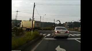 茨城悪質運転20130625-2