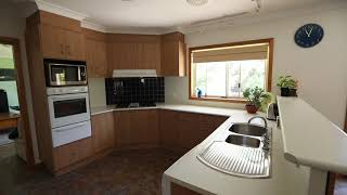 Property: 2a Helene Street, Ardeer – Barry Plant Real Estate Sunshine