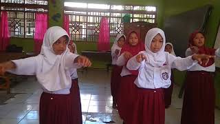 VIRAL ,,SENAM Entah Apa Yang Merasukimu by ;KLS 4 SD INPRES BARRANG LOMPO
