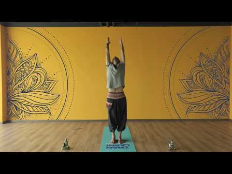 Video: Günəşə salamlama yoga nədir?