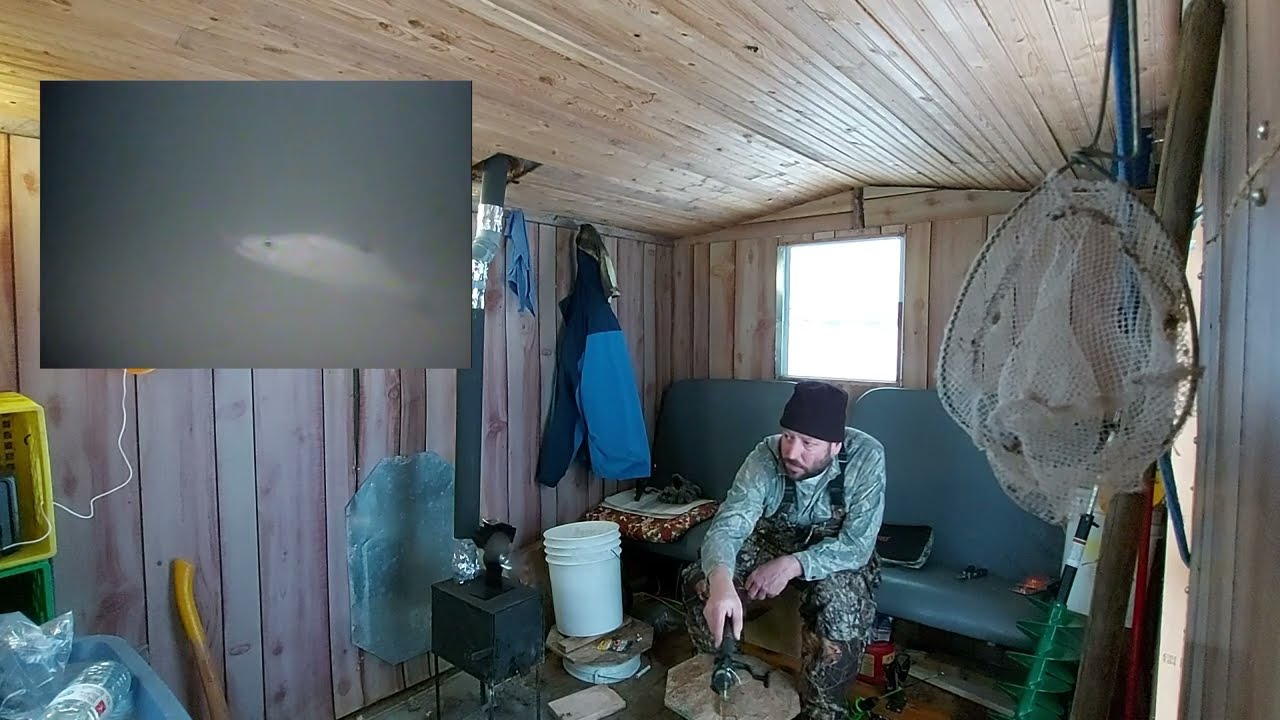 Ice fishing for Walleye with the Aqua-Vu fish camera