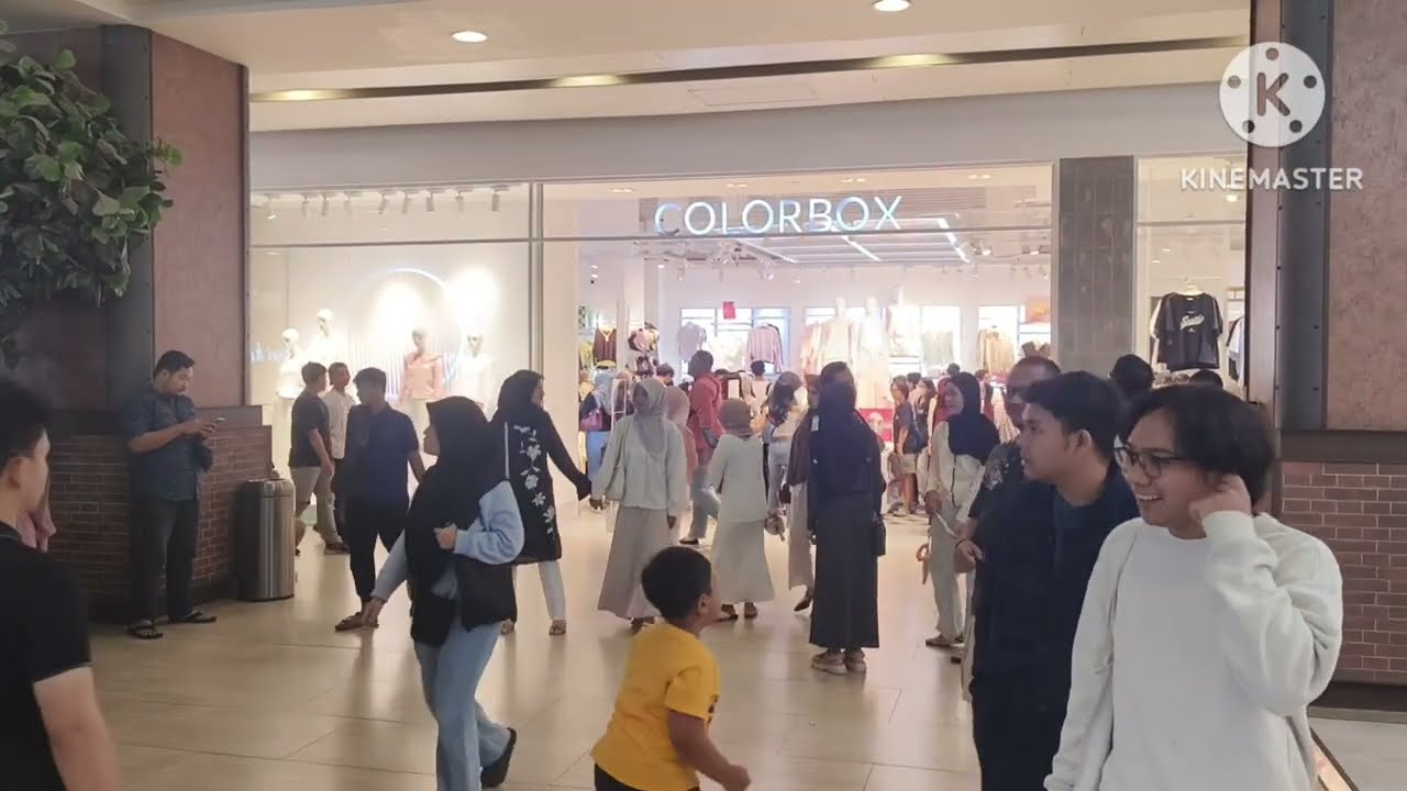 Super Padat Pengunjung DP Mall Buka sampai jam 12 Malam, Suasana Ramai dari jam 19.00 - 23.30 Malam