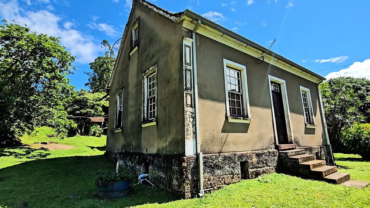 COLONOS QUE AINDA VIVEM NO INTERIOR COM MUITAS ESPERANÇAS E HISTÓRIAS 