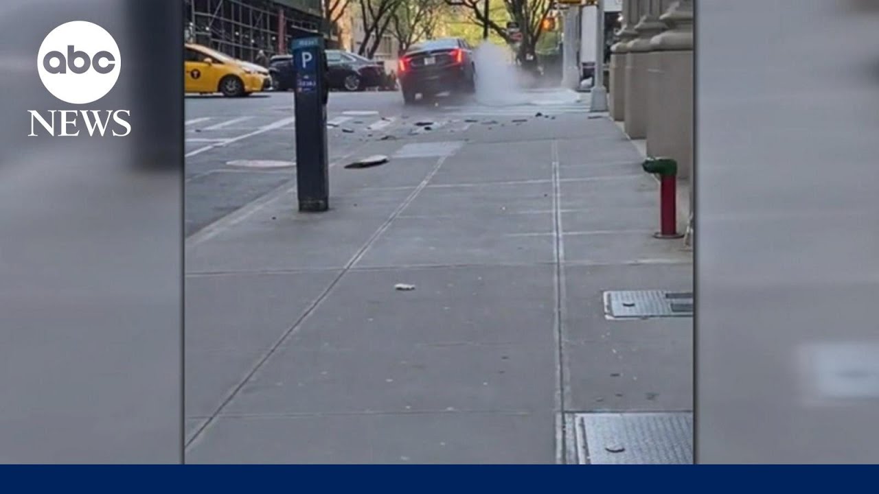 Car drives through outdoor restaurant in Midtown Manhattan l GMA