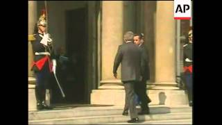 WRAP President Bush meets President Sarkozy ADDS shots