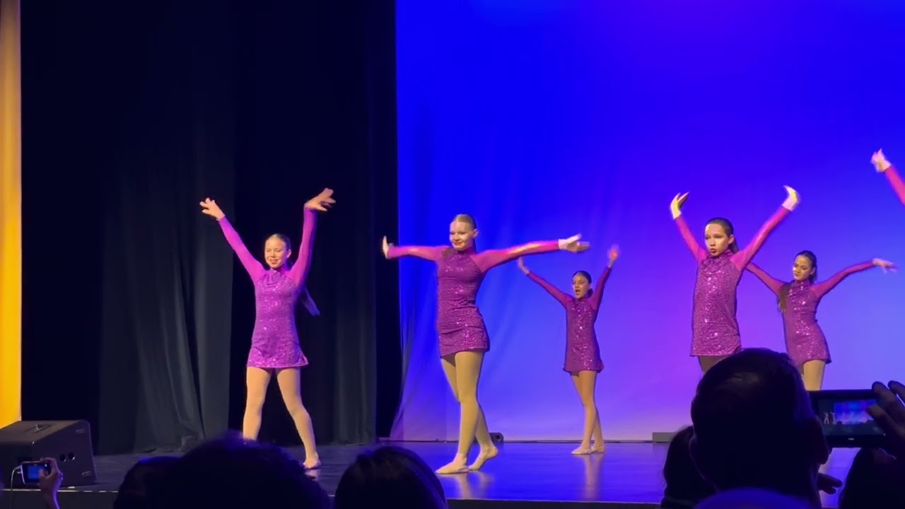 Sophie Dances (2023)