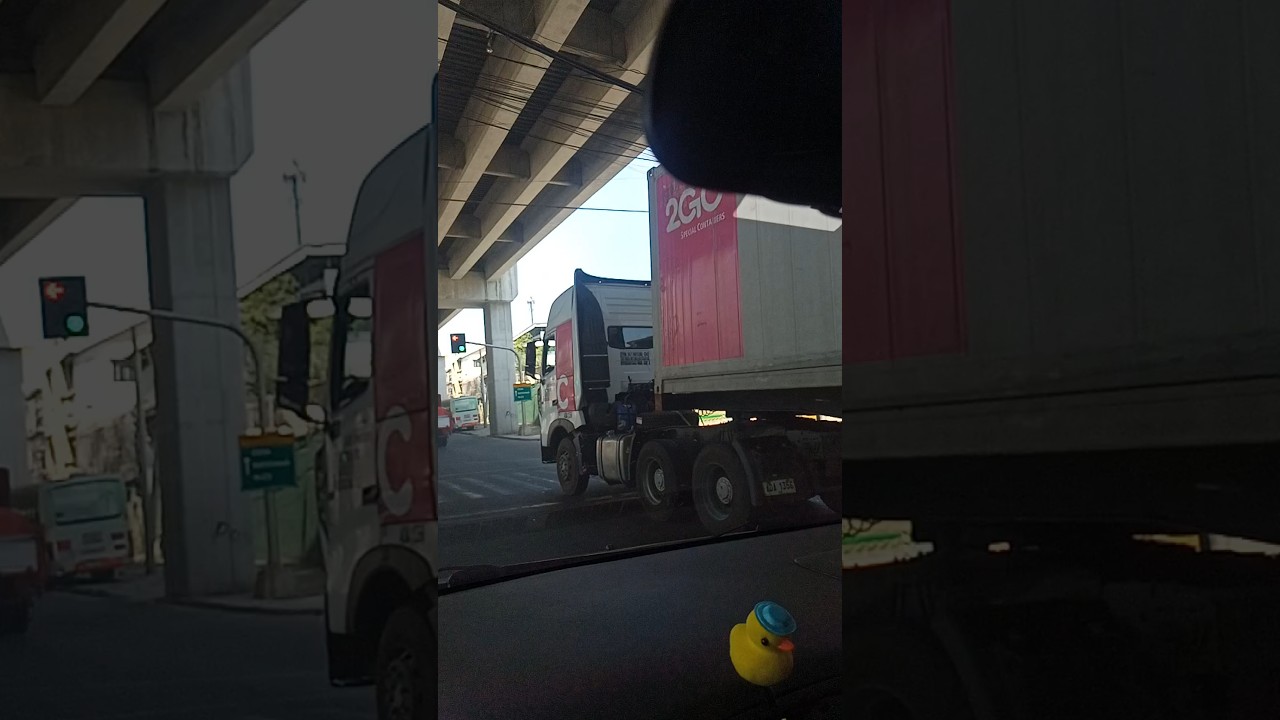 2GO Container Van Ang Haba shorts trailertruck YouTube 2GO Container Van Ang Haba shorts trailertruck YouTube