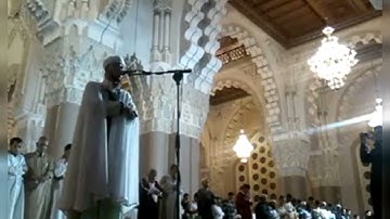 مقطع مرئي أثناء إمامة القارئ يونس سالوك بمسجد الحسن الثاني الليلة 26 من رمضان