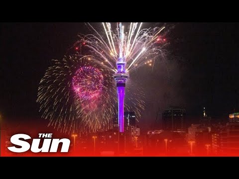 LIVE: New Zealand welcomes 2023 with fireworks and light show