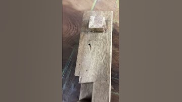 Otoshi Ari (sliding dovetail) fitting