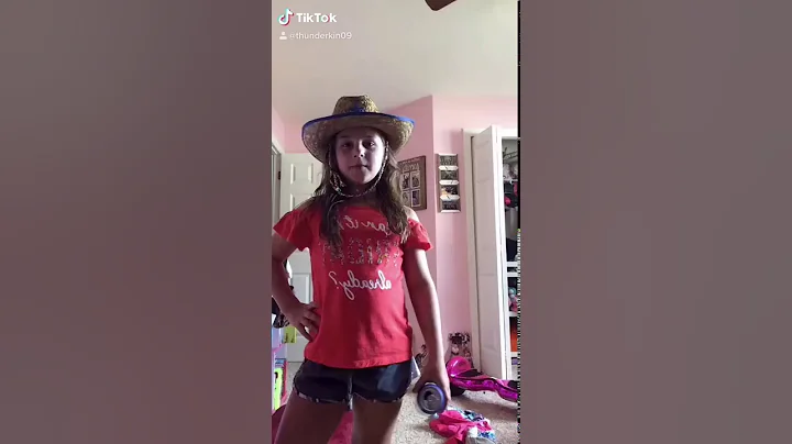 My cousin doing tiktoks
