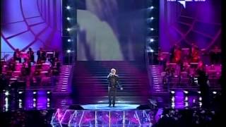 Sanremo 2008 - Amedeo Minghi - "Cammina cammina" (Live/Hi-Fi Quality)