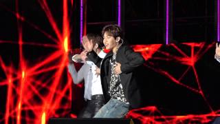 fancam 150522 Henry Stage Solo Smooth Criminal U0026 Fantastic lottefamilyconcert