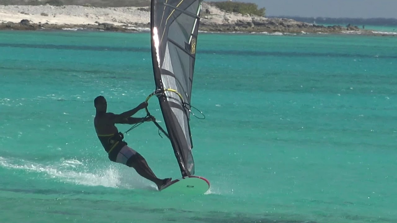 2020 0412 Taty Frans at Pink Beach