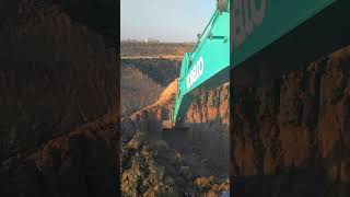 Excavator 200SK Loading Dumper - Sotiriadis Mining Works