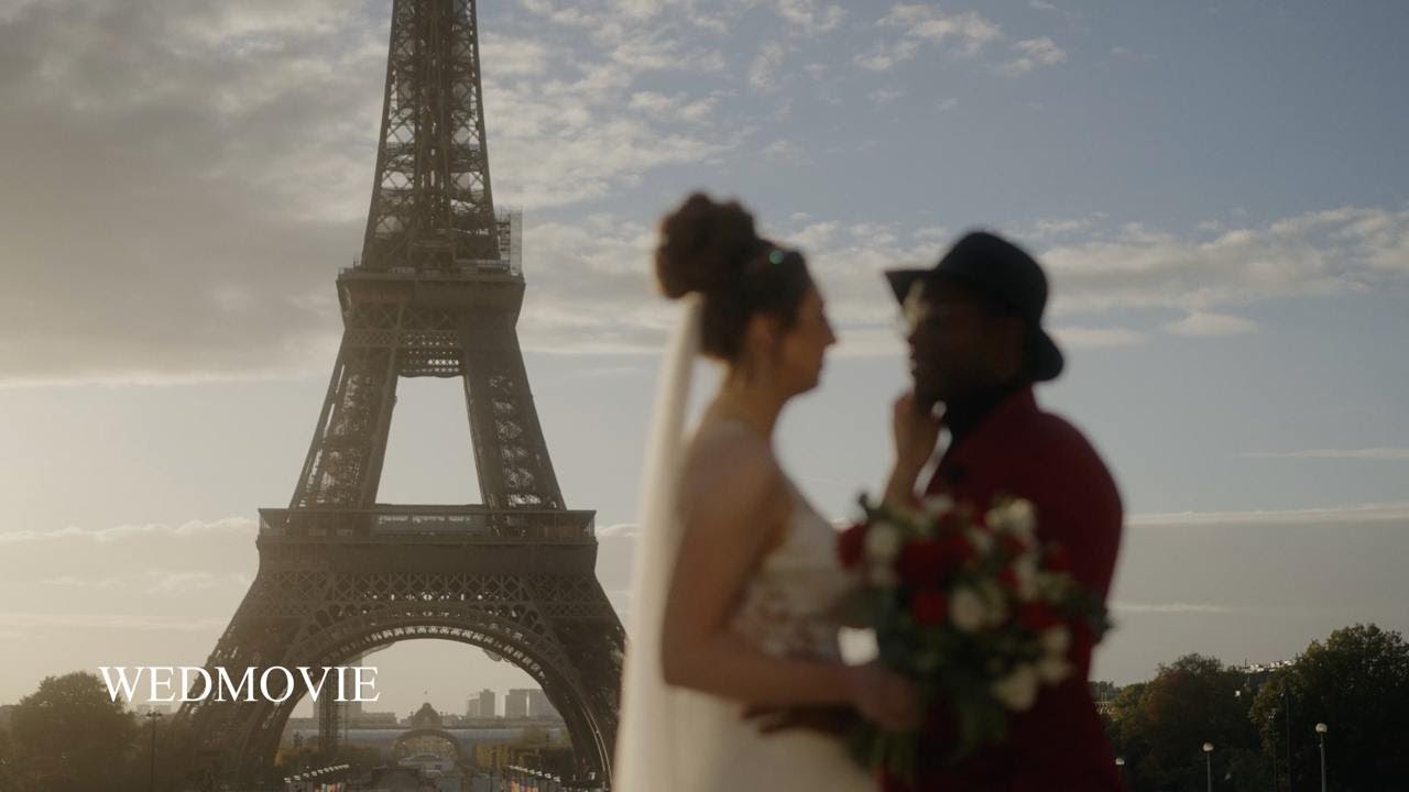 Paris Elopement | Vows at Sunrise by the Eiffel Tower