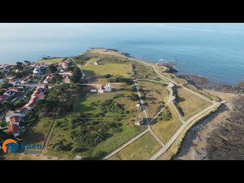 Video-thumbnail van Camping de La Pointe Saint Gildas