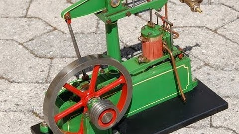 Stuart Beam live steam engine - Video 1