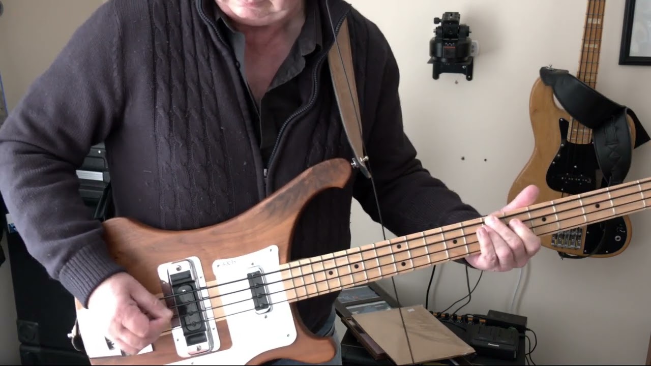 THE JAM - GOING UNDERGROUND BASS COVER