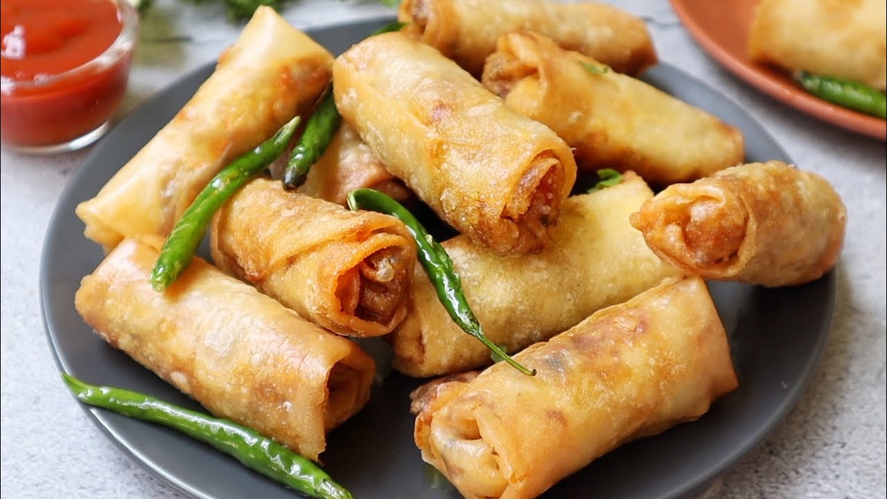 ఎన్ని తిన్న బోర్ కొట్టకుండా అప్పటికప్పుడు చేసుకునే ఈజీ స్నాక్😋 Spring Rolls | Street Style Veg Rolls