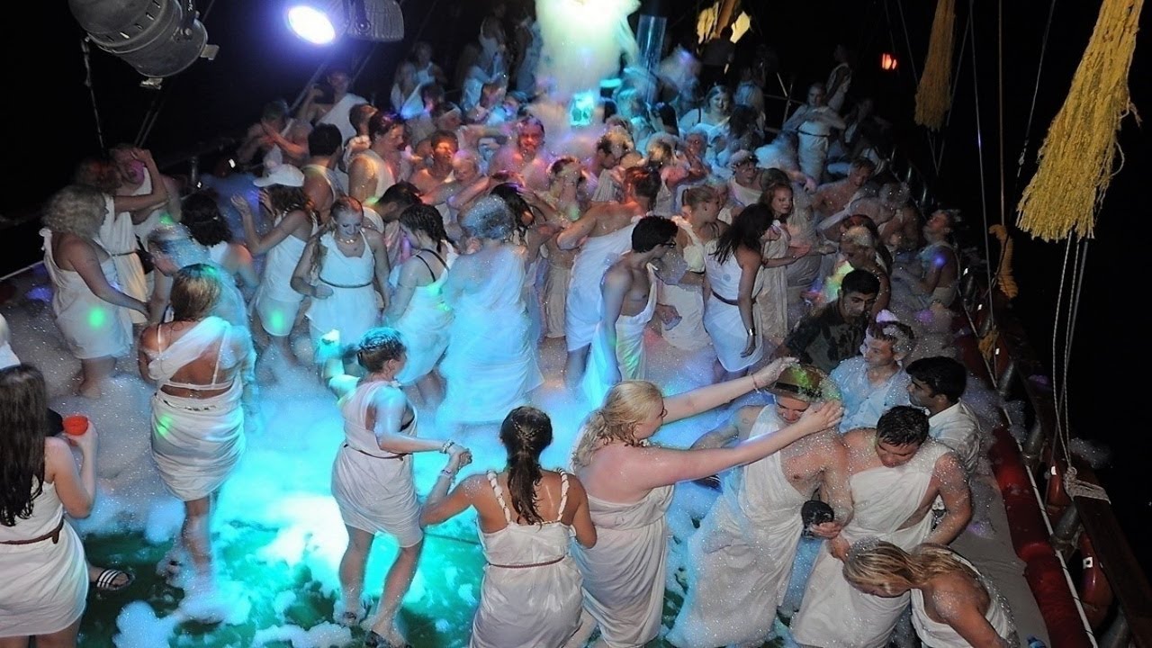 ÇILGIN Tekne Partisi Bodrum|    Angel  Yatçılık