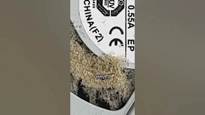 This Toshiba Satellite is the worst #laptop ever made. EVER. #tech #pc #technology #shorts