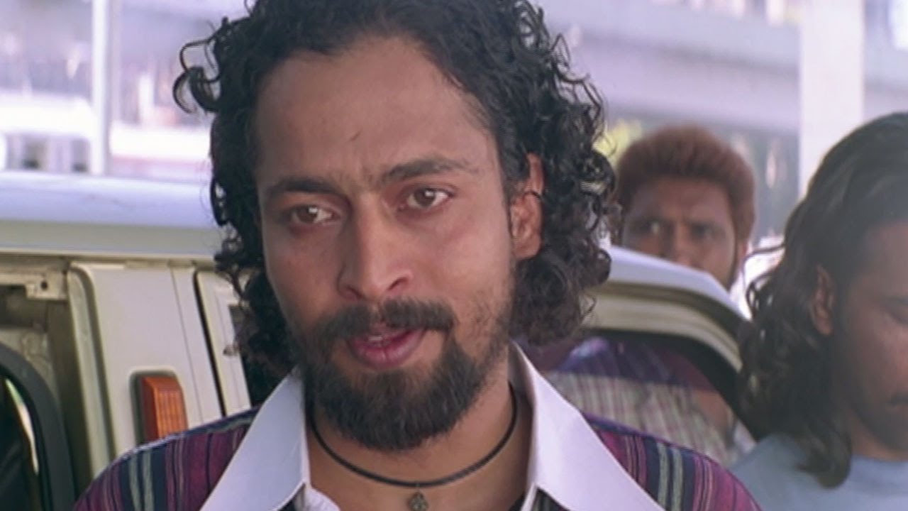 Balkrishna Shinde, Madhugandha Kulkarni - Supari Scene 8/14