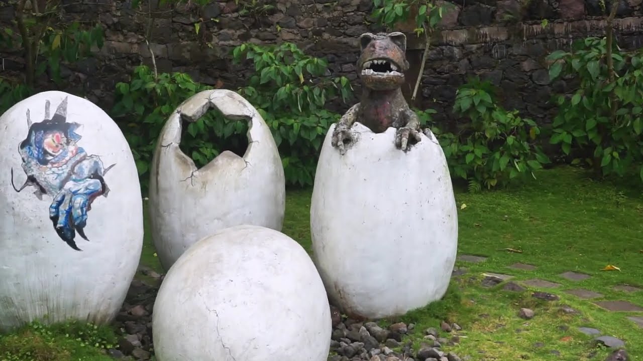 Walk Tour Yogyakarta Indonesia | The Lost World Castle