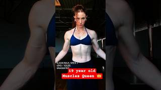 Insane Muscle Definition 😱 | Female Bodybuilder Posing #bodybuilding #fitness #fitnessplanet