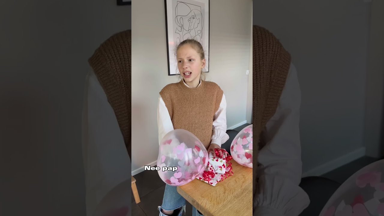 Voor Wie Heeft Mijn Dochter Een Valentijnsdag Cadeautje Gekocht 