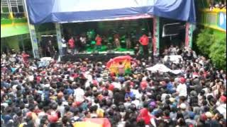 Mononon Canda Tawamu Live in Bekasi