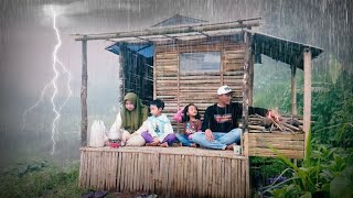 CAMPING WITH HEAVY RAIN ACCOMPANIED WITH THICK FOG - ENJOYING NATURE WITH YOUR FAMILY - ASMR RAIN