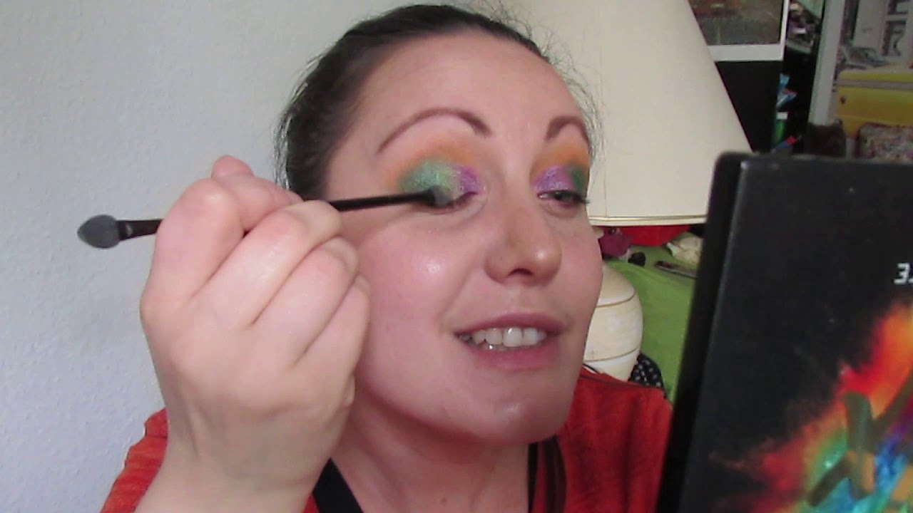 Макияж с палеткой TAMMI X | Tropical Carnival | REVOLUTION