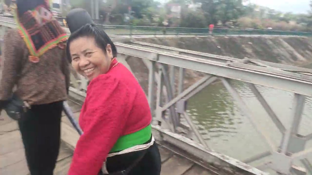 Lê hội hoa ban điện biên 