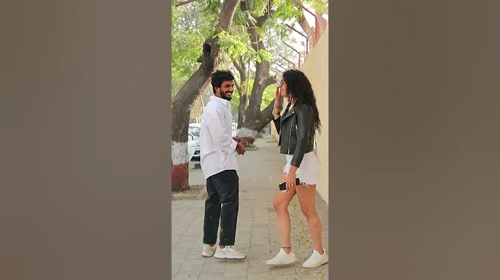 Mc Gorgeous👩 #Shorts #ajpickuplines #love #OyeItsPrank