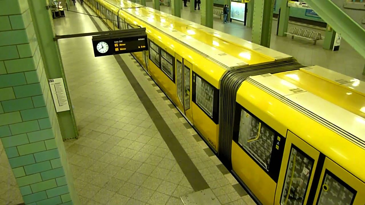 UBahn Berlin Bahnhof Alexanderplatz U5 YouTube