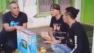 Download Lagu Sketsa Komedi Sunda || Bodoran Sunda #sketsakomedisunda #bodoransunda #ngakak MP3