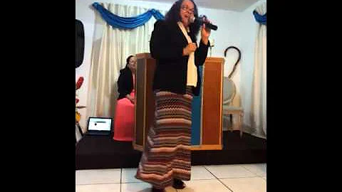 Ministracion a la pastora Maria Capestany