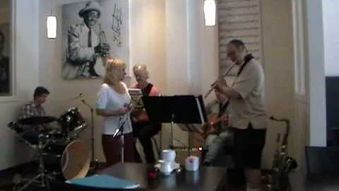 Michele Lawrence Jamming - Corcovado