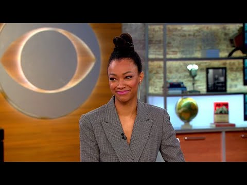 Видео: Sonequa Martin-Green Нетна стойност: Wiki, женен, семейство, сватба, заплата, братя и сестри