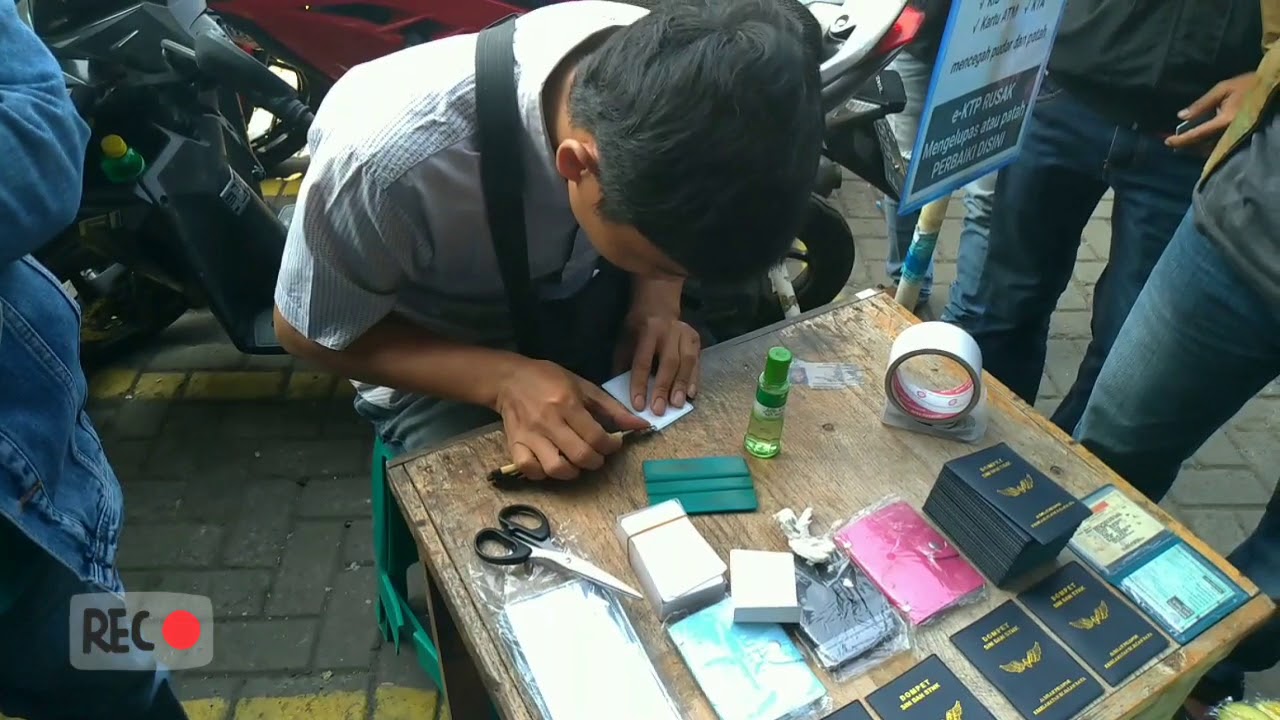 #ktprusak Cara Memperbaiki KTP yang Rusak 