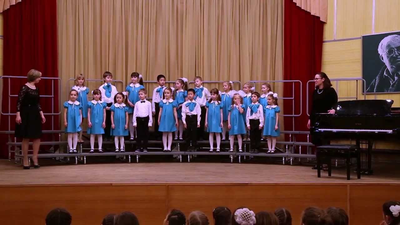 Младший детский хор выступает, в детской музыкальной школе имени Г.В ...