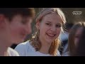 Middle of video