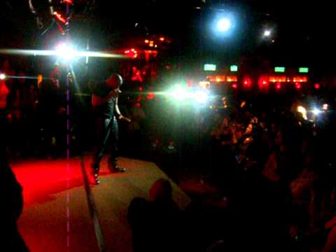 Raheem DeVaughn Live at Love (Paul Gardner, Esq. o...